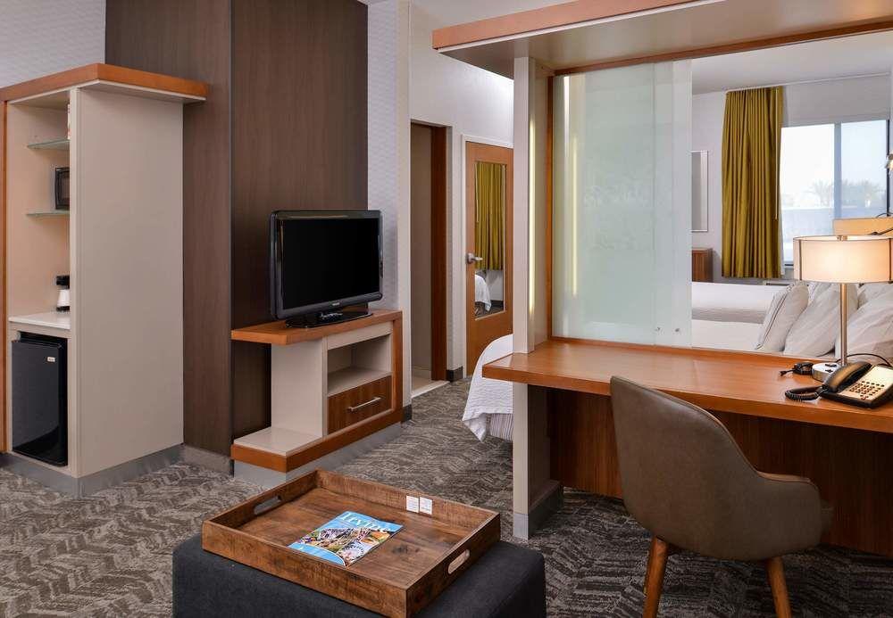 Springhill Suites Irvine John Wayne Airport / Orange County Экстерьер фото
