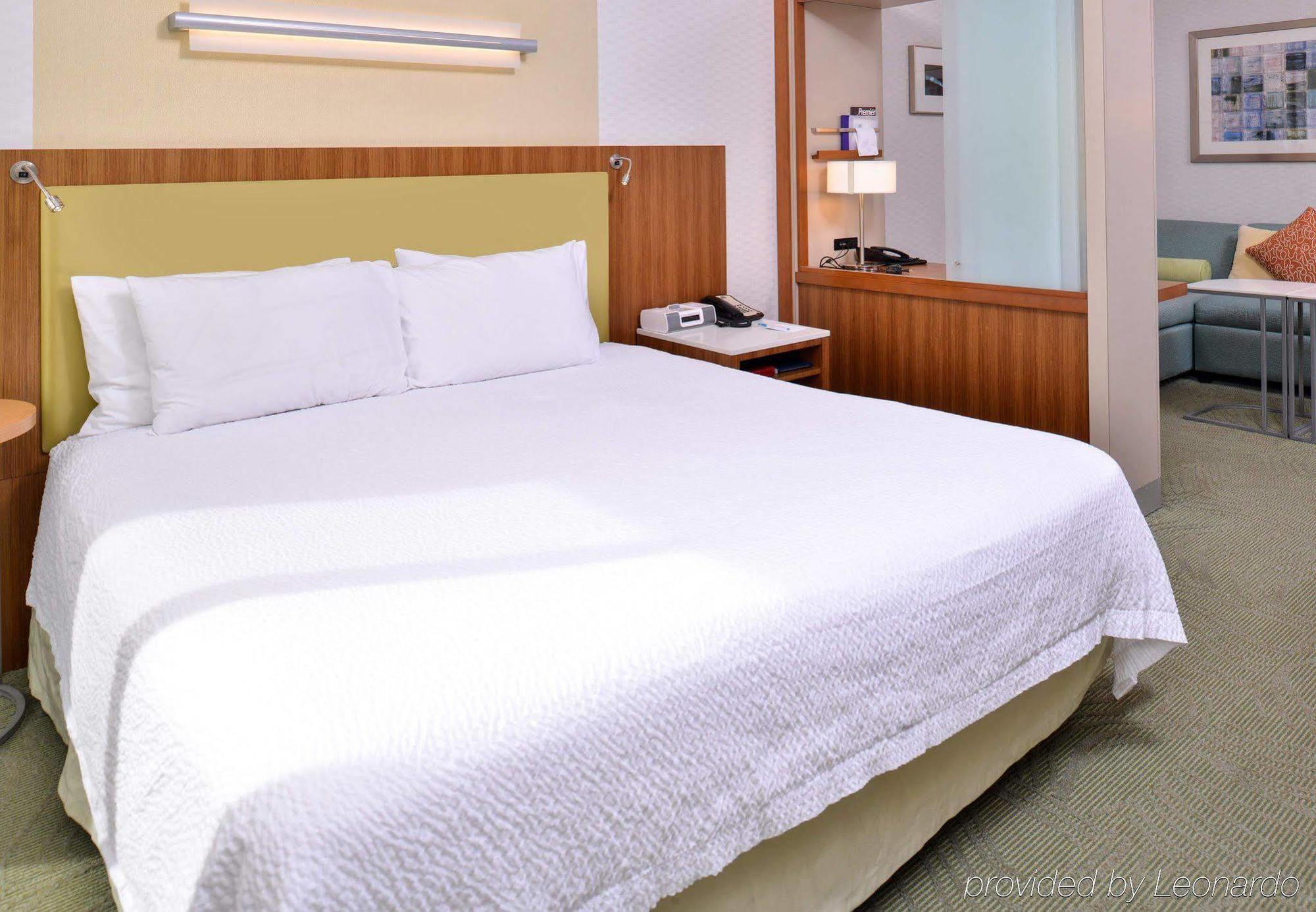 Springhill Suites Irvine John Wayne Airport / Orange County Экстерьер фото